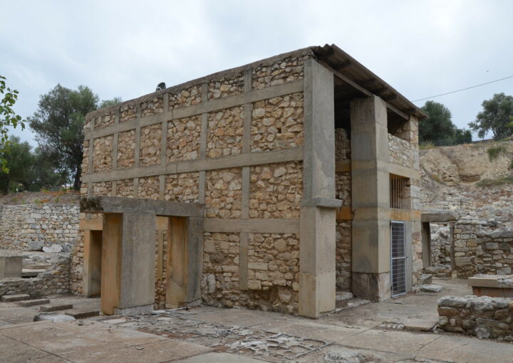 royal villa knossos palace in crete