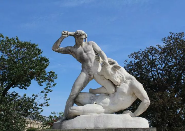 Myth of Theseus and Minotaur: A statue of Theseus slaying Minotaur